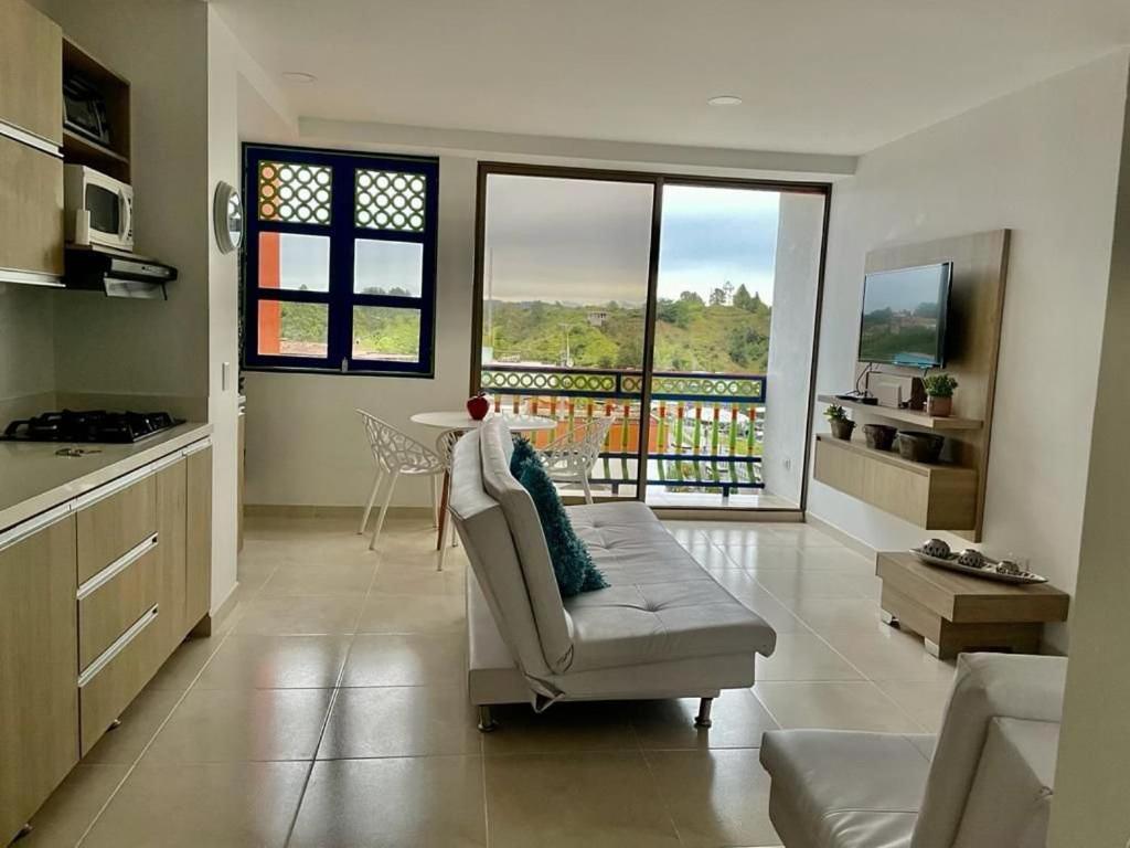 Apartamentos San Jose Vistal Al Lago, Cerca Del Parque. Guatape. Exteriör bild